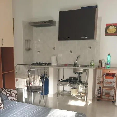 Studio In Pizzo Club Apartament *